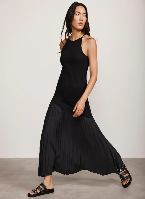 Black Pleated Jersey Maxi Dress