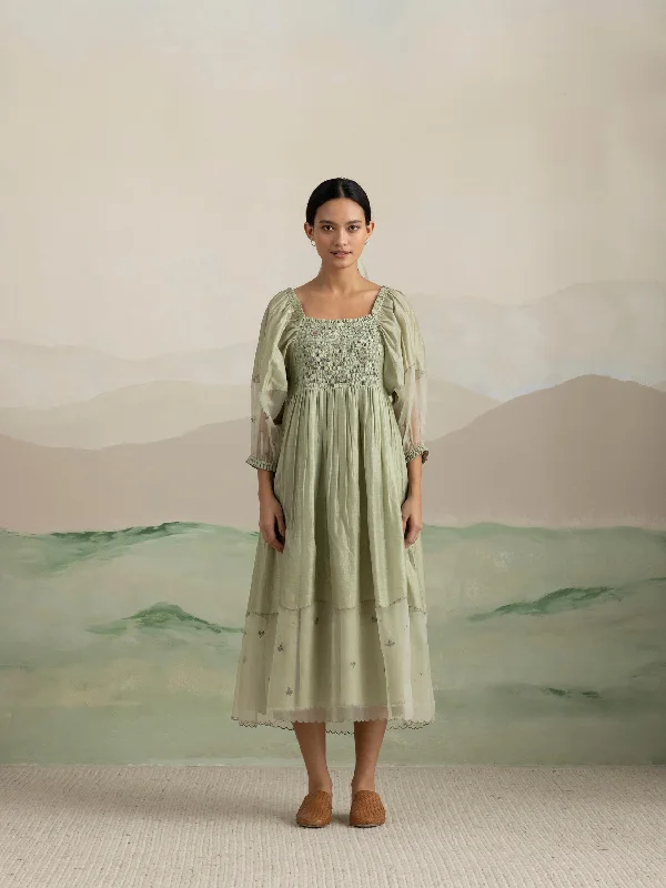 Basil Smock Midi Dress