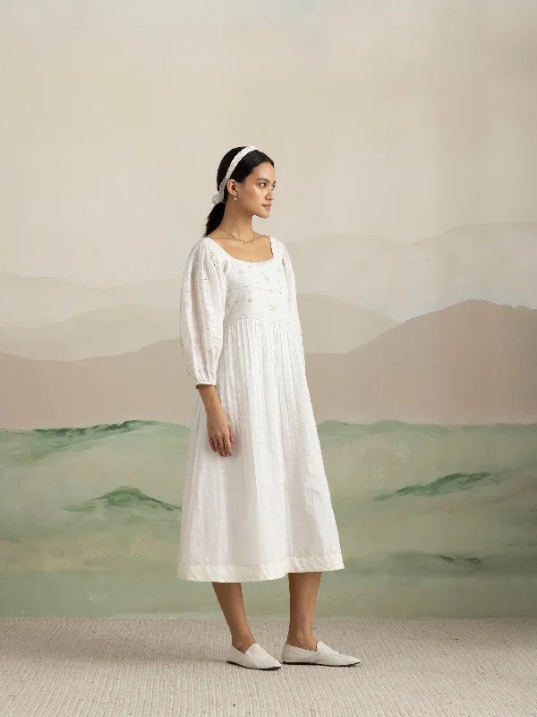 Partridge Hill Midi Dress