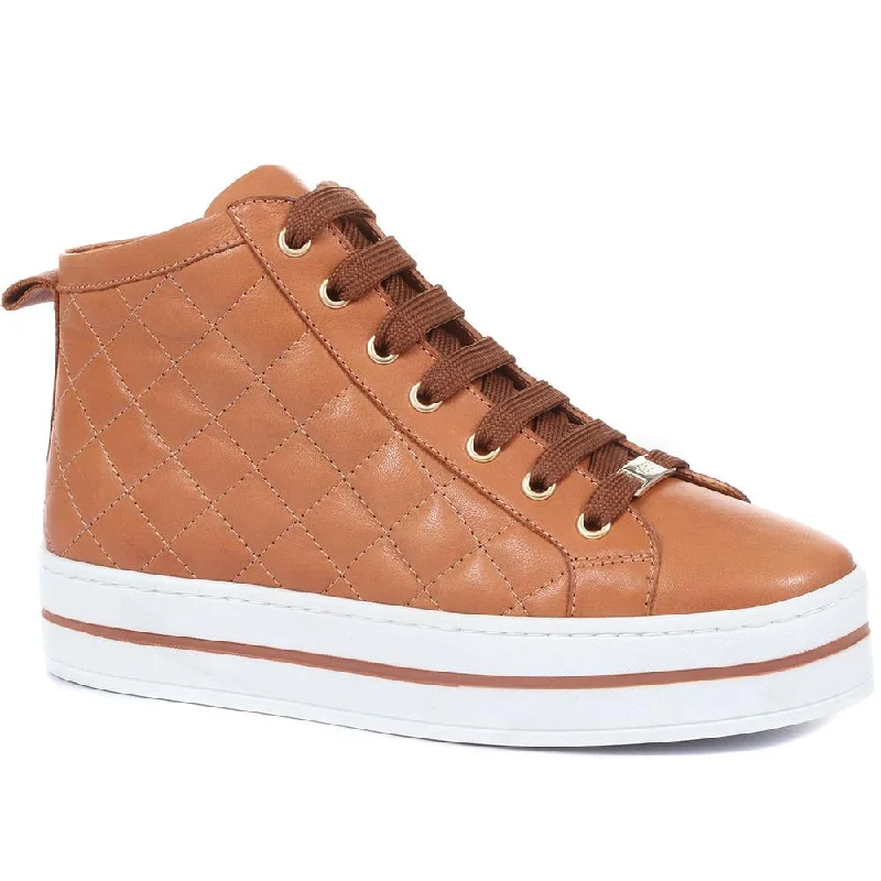 Elenore Leather Platform Quilt Sneakers / 321 307