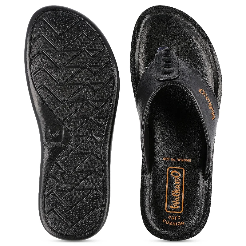 Walkaroo Men Sandals  - WG5060 Black